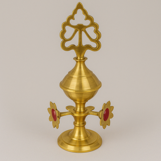 Kohl Makhalah – Traditional Brass Mabkhara with Red Gem Accents